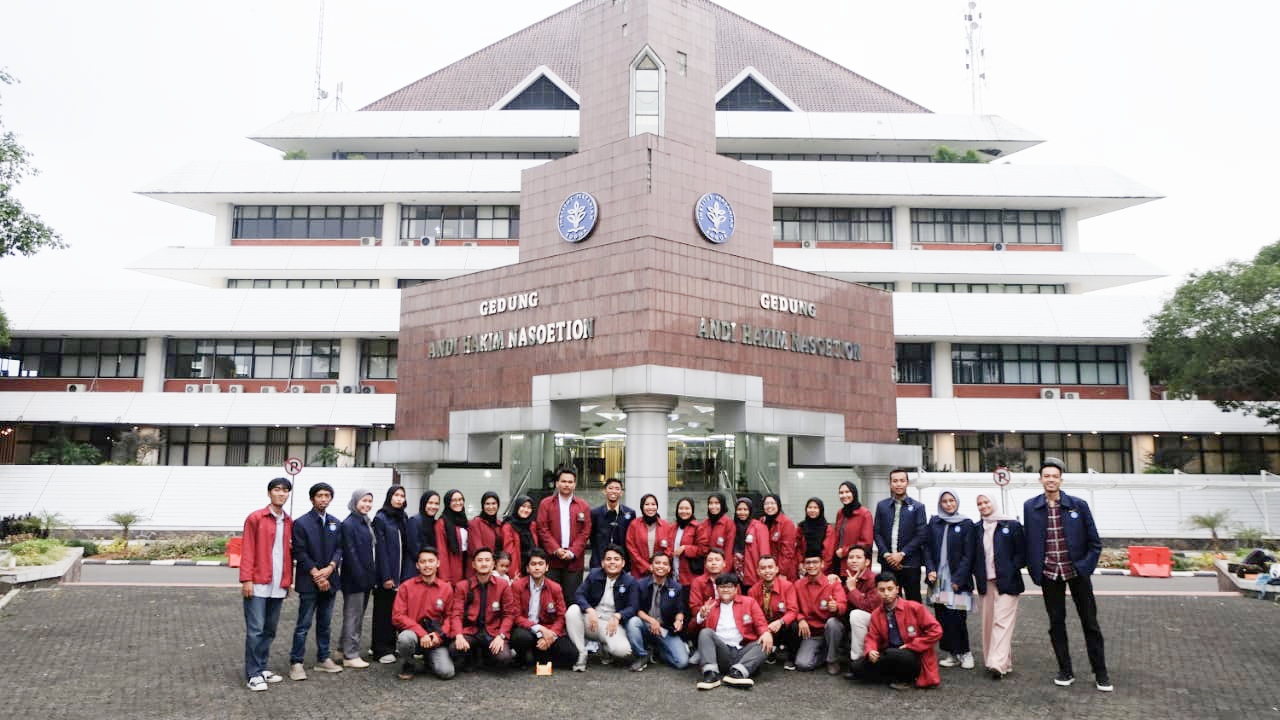 Foto Bersama Pengurus FW IPB dan Formaca UIN SGD Bandung